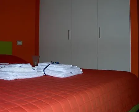 San Marco Holidays מלון דירות 4*